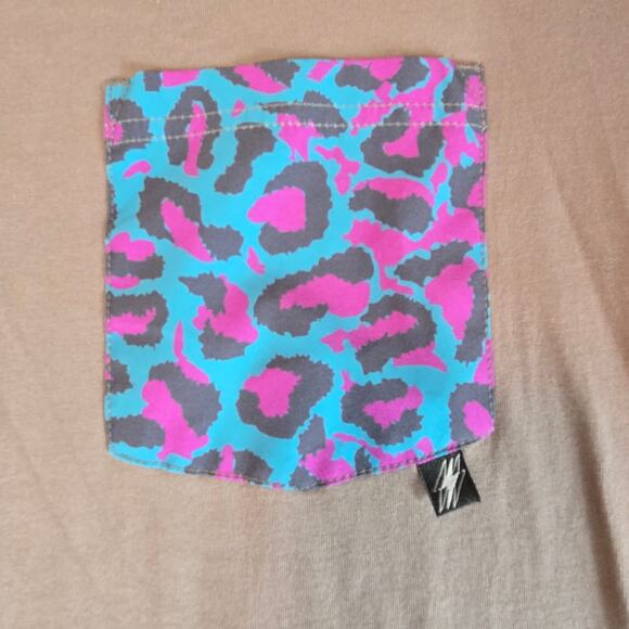 Tactical Distr. Tropical Leopard Print Dean Pocket Men's Short Sleeve T-Shirt - Picture 4 of 7